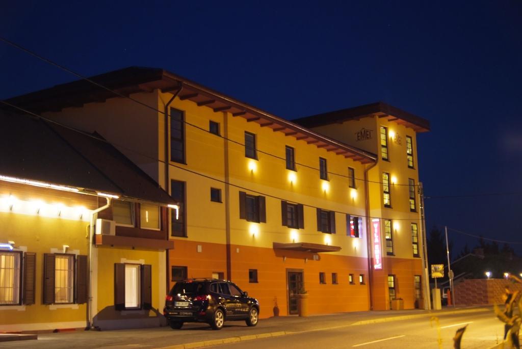 Hotel Vila Emei Maribor Dış mekan fotoğraf