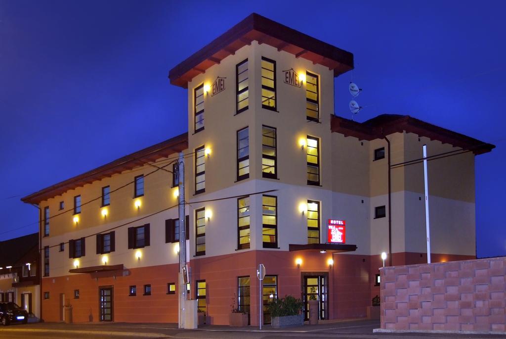 Hotel Vila Emei Maribor Dış mekan fotoğraf