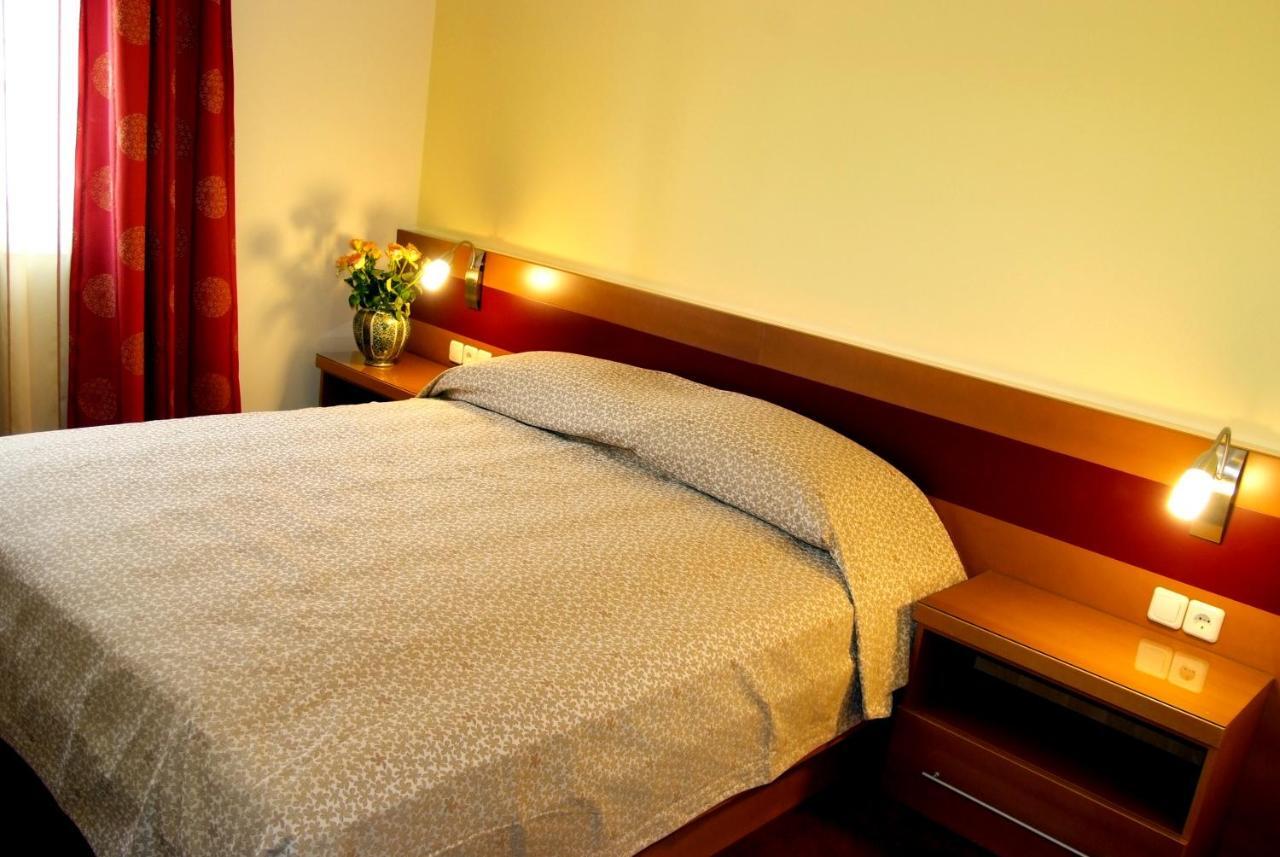 Hotel Vila Emei Maribor Dış mekan fotoğraf