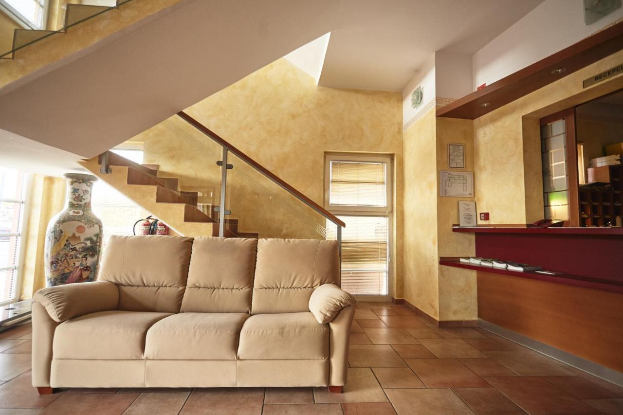 Hotel Vila Emei Maribor Dış mekan fotoğraf